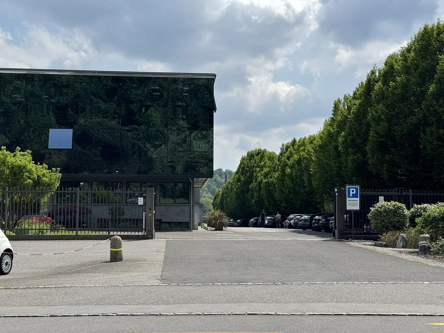 L'esterno della sede